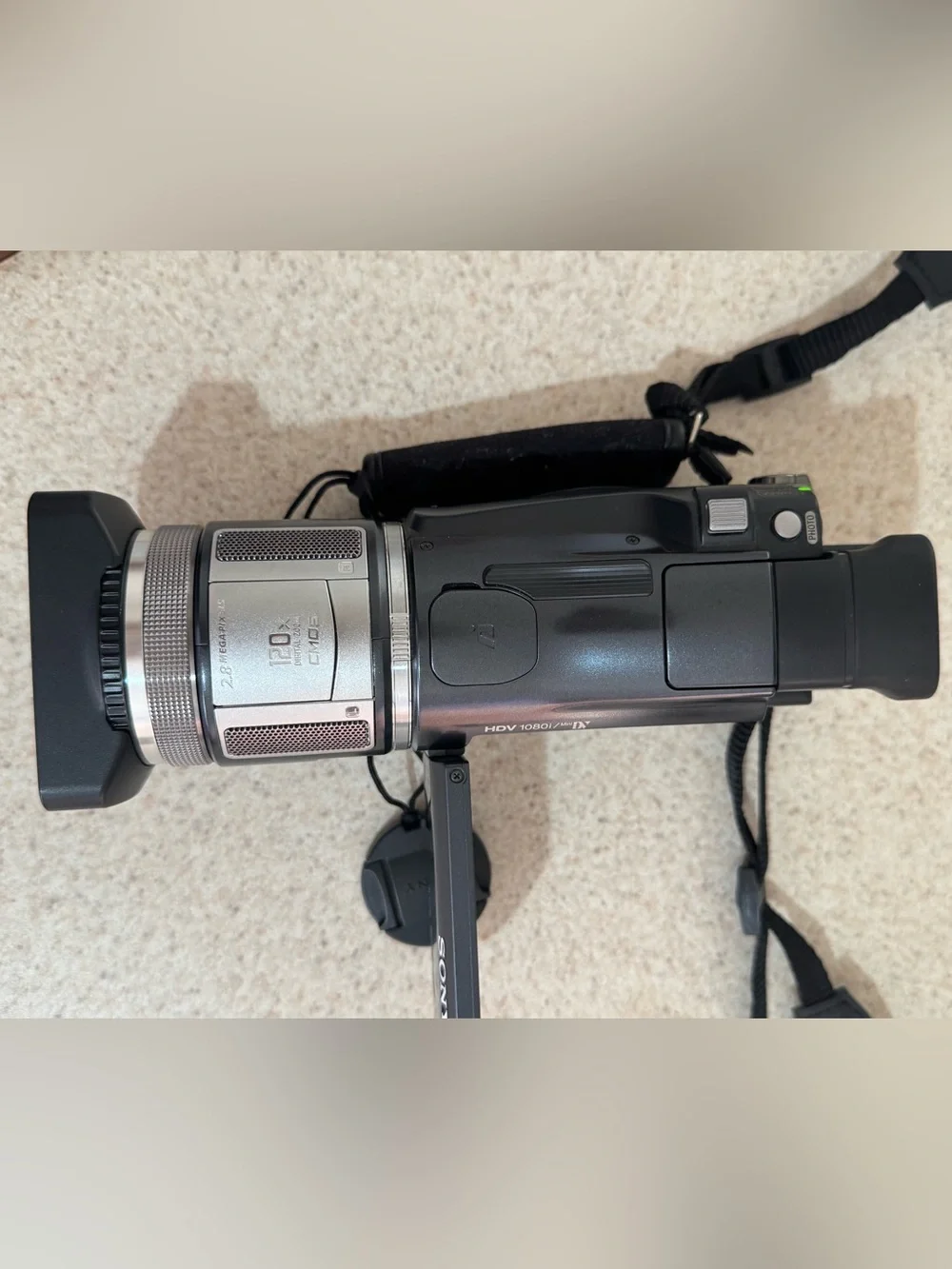 Vtg Sony Handycam HDR-HCI Camcorder